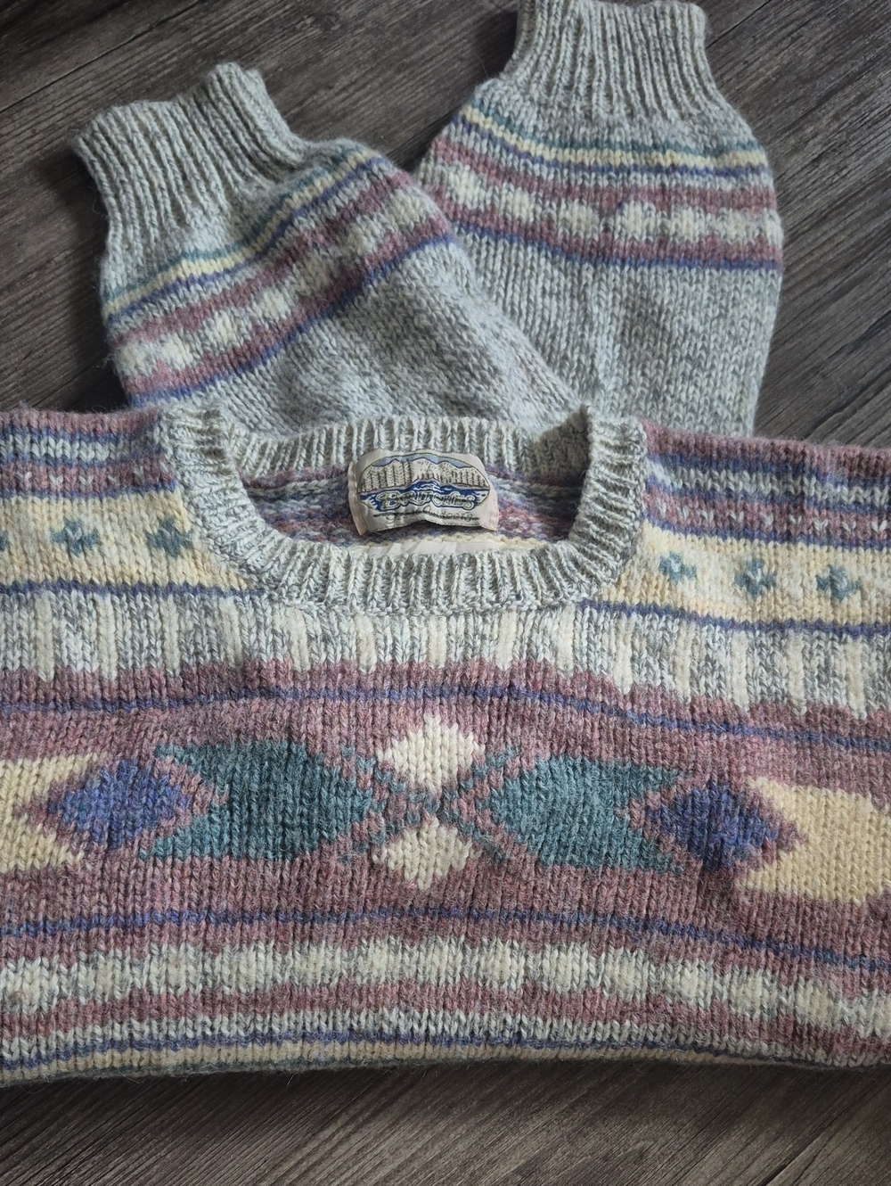 Britches Wool Cropped Patterned Women's Sweater - Cream with Muted Pastels